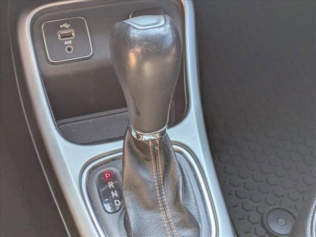 Photo of 2018 Laser Blue Pearlcoat Jeep Compass