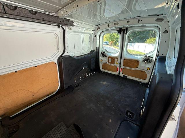 Photo of 2016 Frozen White Ford Transit Connect
