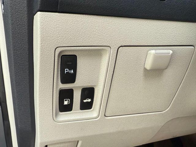 Photo of 2009 GRAY Lexus ES 350
