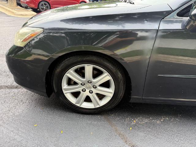 Photo of 2009 GRAY Lexus ES 350