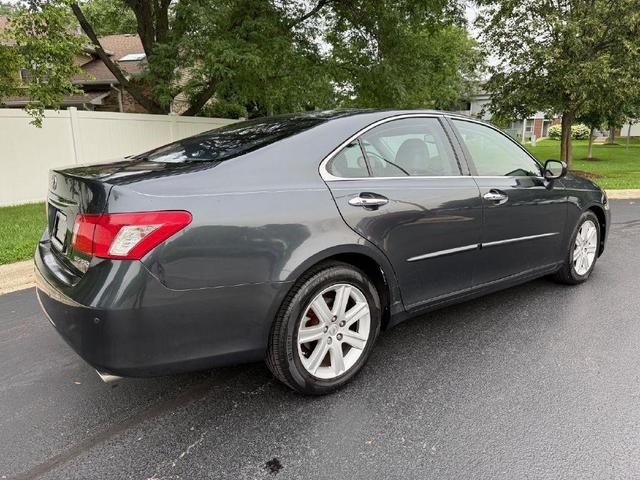 Photo of 2009 GRAY Lexus ES 350