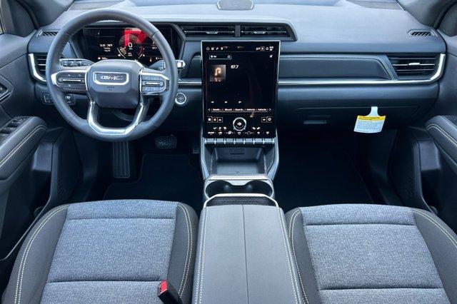 Photo of 2025 Volcanic Red GMC Terrain
