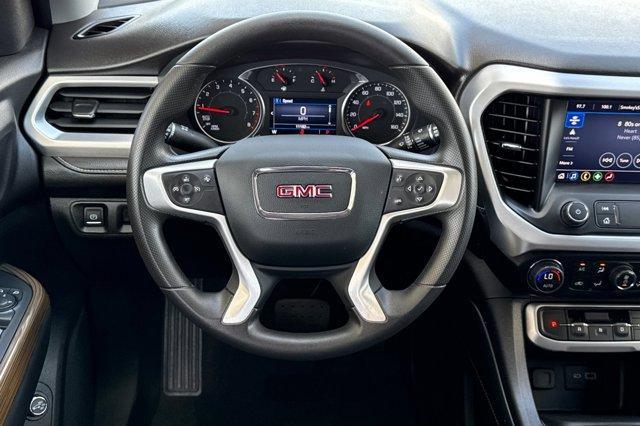 Photo of 2023 Summit White GMC Acadia