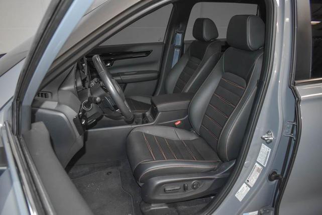 Photo of 2023 Urban Gray Pearl Honda CR-V Hybrid