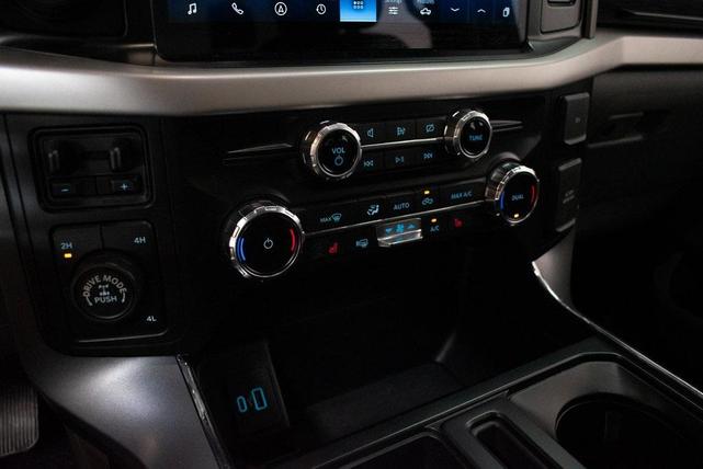 Photo of 2022 Carbonized Gray Metallic Ford F-150
