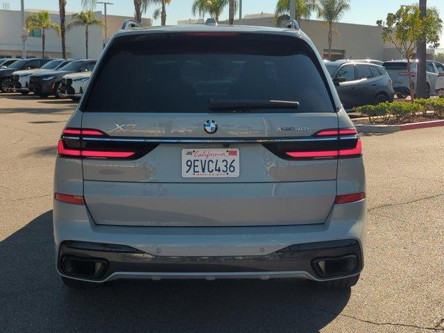 Photo of 2023 Gray Metallic BMW X7