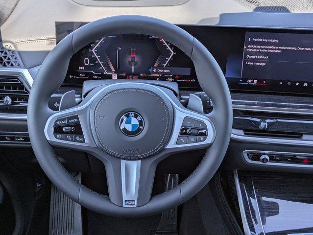 Photo of 2026 Black Sapphire Metallic BMW X7