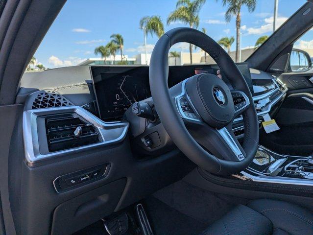 Photo of 2026 Black Sapphire Metallic BMW X7