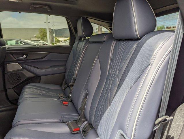 Photo of 2022 Gray Acura MDX