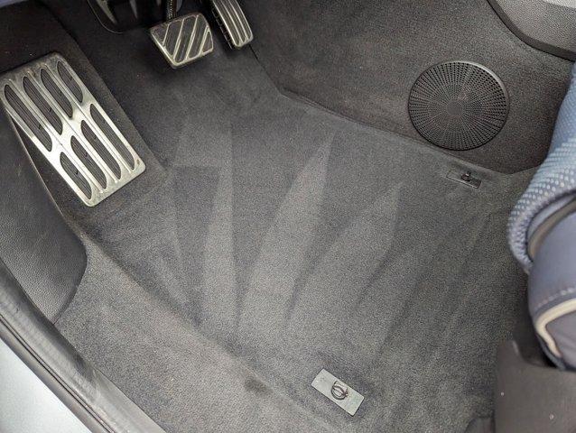 Photo of 2022 Gray Acura MDX