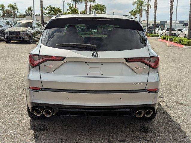 Photo of 2022 Gray Acura MDX