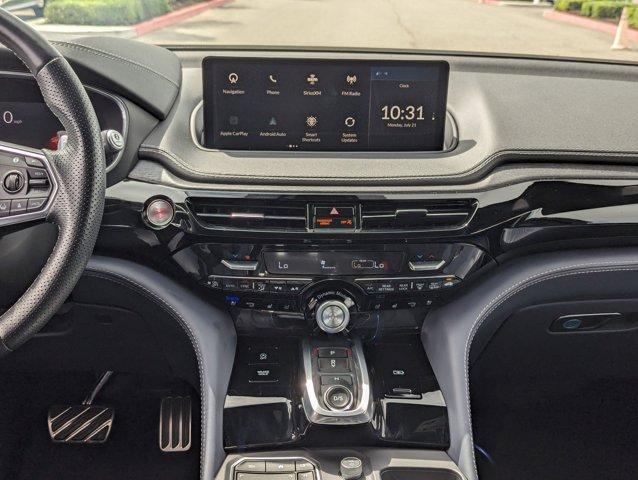 Photo of 2022 Gray Acura MDX