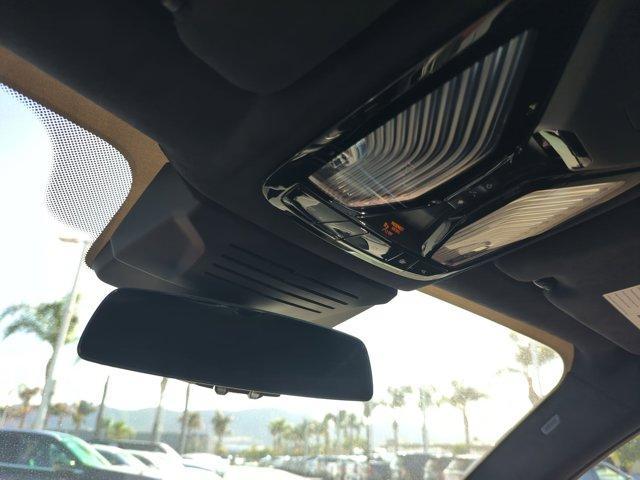 Photo of 2025 Gray Metallic BMW X7