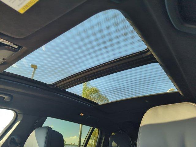 Photo of 2025 Gray Metallic BMW X7