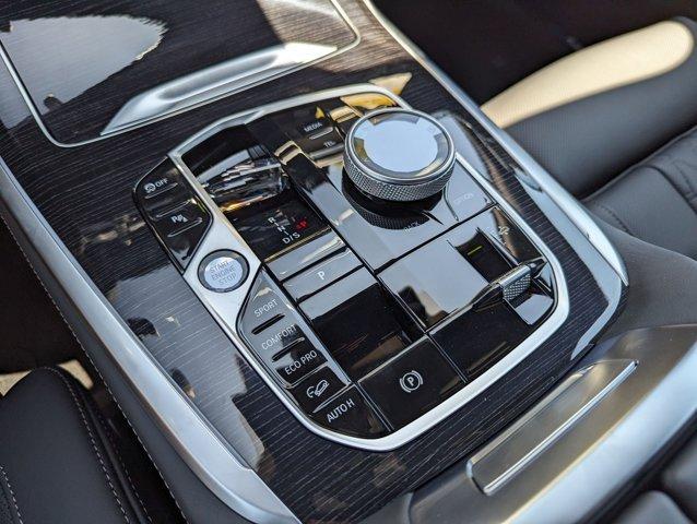 Photo of 2026 Gray Metallic BMW X7