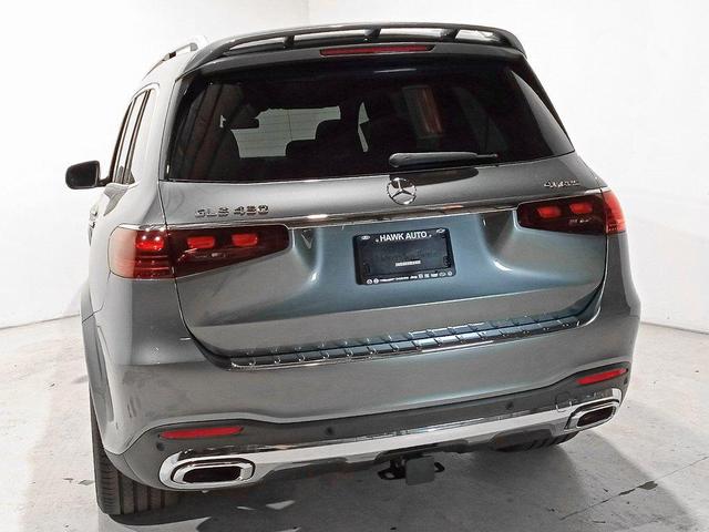 Photo of 2025 GRAY METALLIC Mercedes-Benz GLS 450
