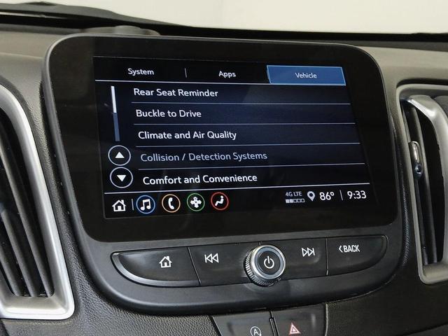 Photo of 2024 Mineral Gray Metallic Chevrolet Malibu