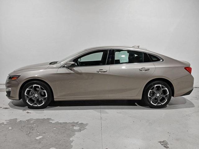 Photo of 2024 Mineral Gray Metallic Chevrolet Malibu