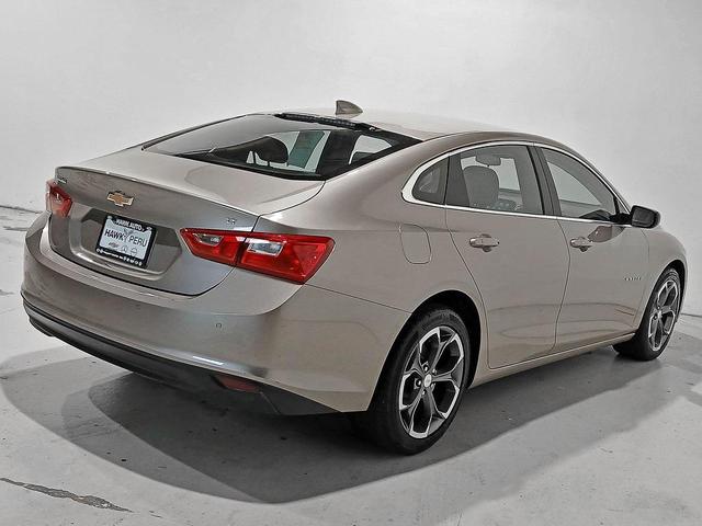 Photo of 2024 Mineral Gray Metallic Chevrolet Malibu