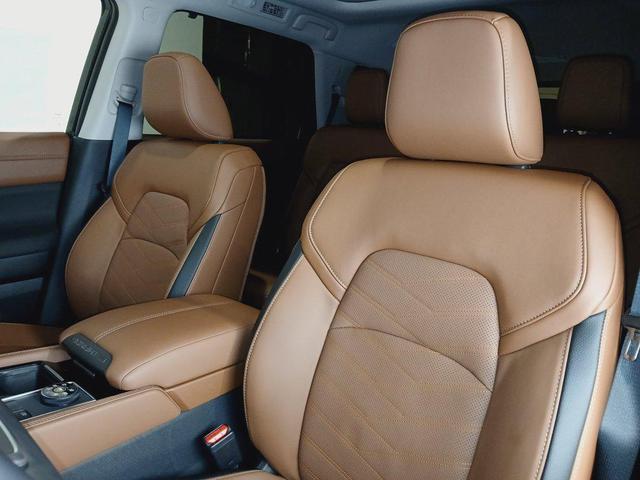 Photo of 2025 Boulder Gray Pearl Nissan Pathfinder