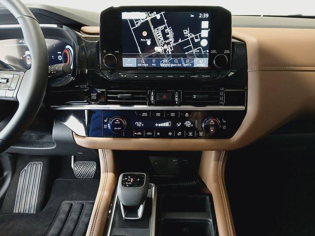 Photo of 2025 Boulder Gray Pearl Nissan Pathfinder