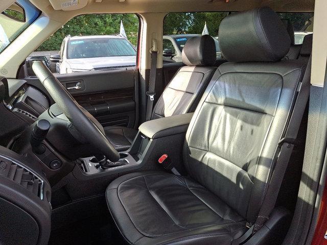 Photo of 2019 Ruby Red Ford Flex