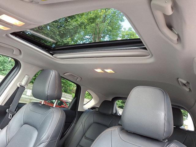Photo of 2023 Rhodium White Metallic Mazda CX-5
