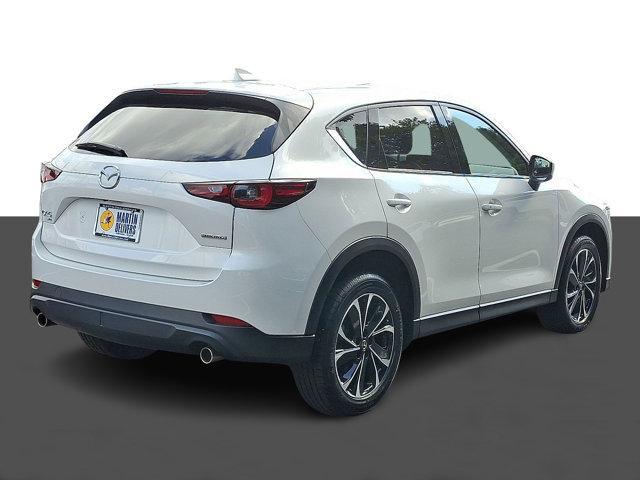 Photo of 2023 Rhodium White Metallic Mazda CX-5
