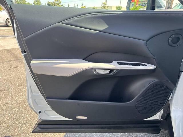 Photo of 2023 Eminent White Pearl Lexus RX 350
