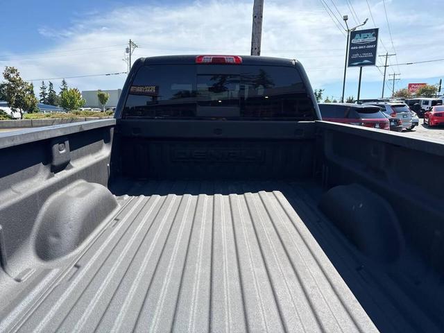 Photo of 2016 Onyx Black GMC Sierra 2500