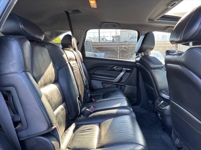 Photo of 2008 Sterling Gray Metallic Acura MDX