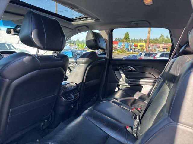 Photo of 2008 Sterling Gray Metallic Acura MDX