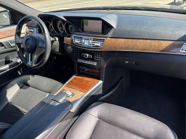 Photo of 2014 Gray Mercedes-Benz E-Class
