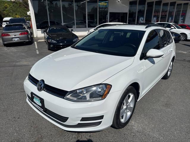 2015 Volkswagen Golf Sportwagen