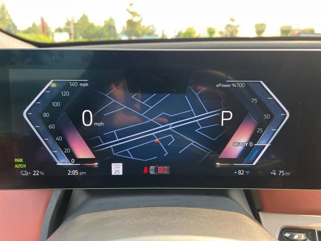 Photo of 2022 Black Sapphire Metallic BMW iX
