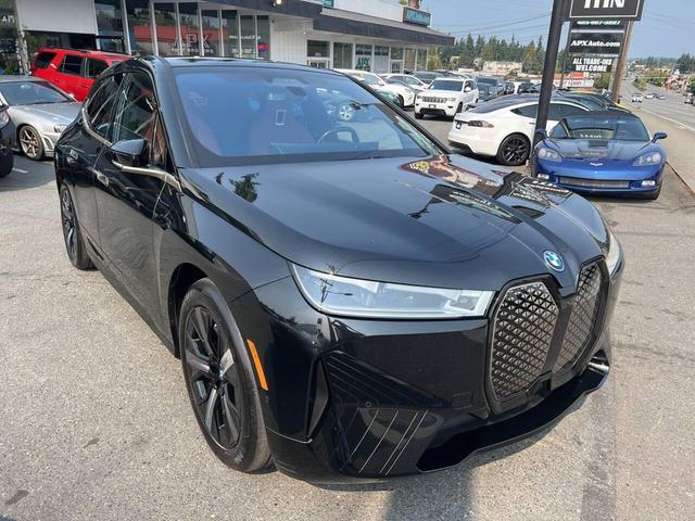 Photo of 2022 Black Sapphire Metallic BMW iX
