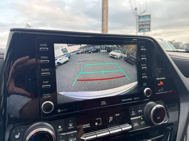 Photo of 2022 Celestial Silver Metallic Toyota Highlander
