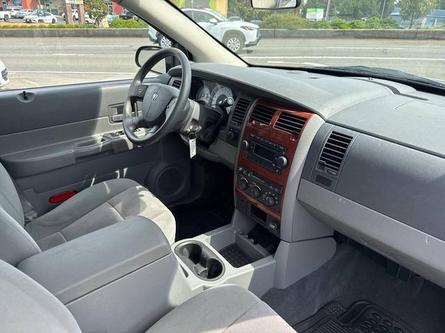 Photo of 2006 Bright Silver Metallic Clearcoat Dodge Durango