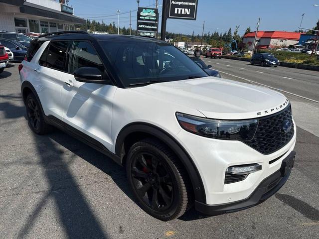 Photo of 2020 Star White Metallic Tri-Coat Ford Explorer