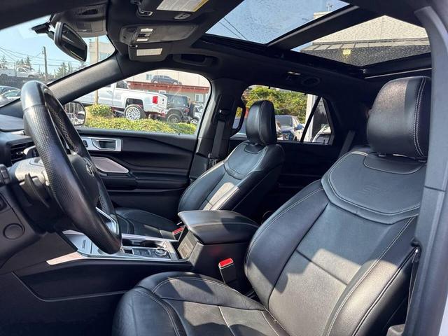 Photo of 2020 Star White Metallic Tri-Coat Ford Explorer