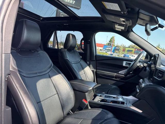 Photo of 2020 Star White Metallic Tri-Coat Ford Explorer
