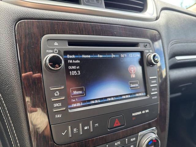 Photo of 2017 Mosaic Black Metallic Chevrolet Traverse