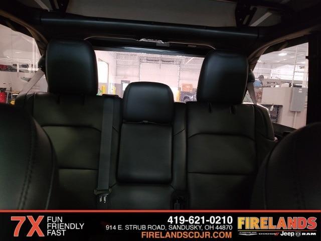 Photo of 2025 Black Jeep Wrangler