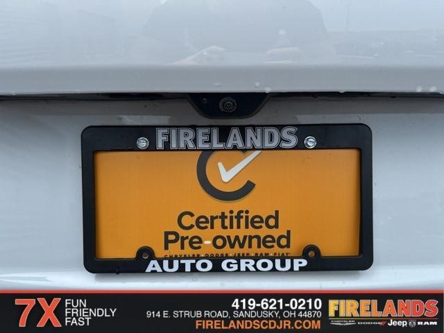 Photo of 2024 Bright White Jeep Grand Cherokee L