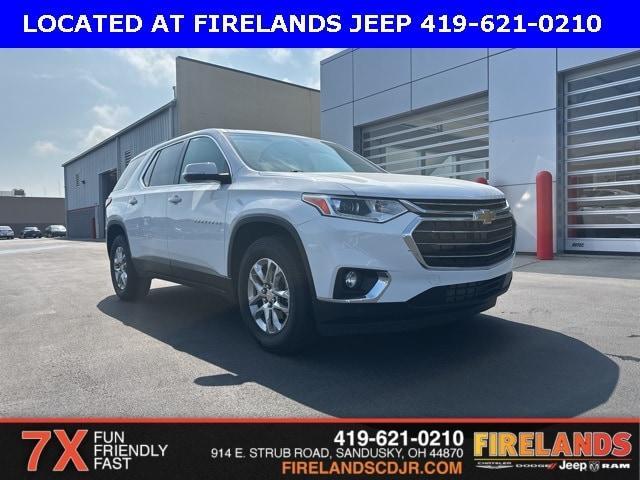 Photo of 2021 Summit White Chevrolet Traverse