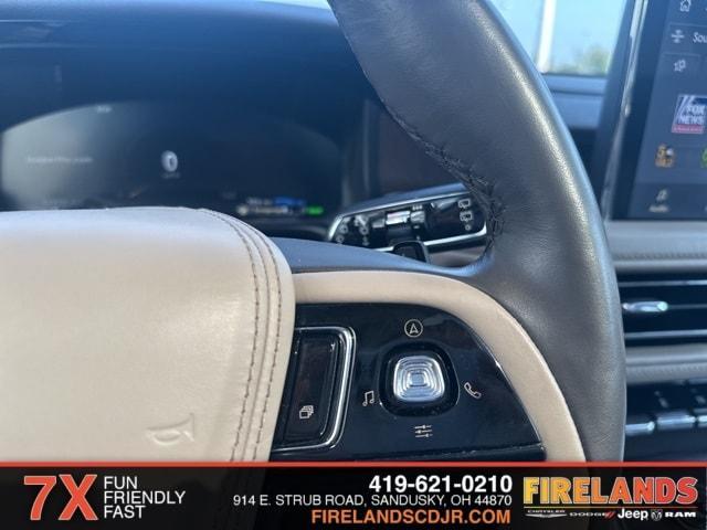 Photo of 2023 Jewel Lincoln Aviator