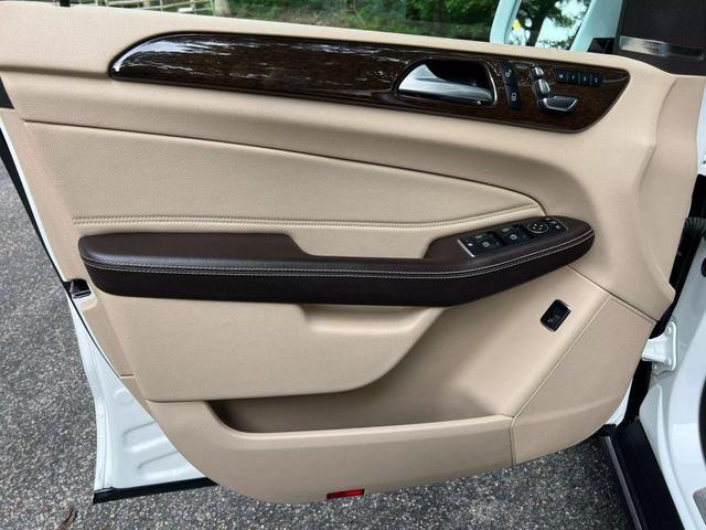 Photo of 2018 White Mercedes-Benz GLE 350