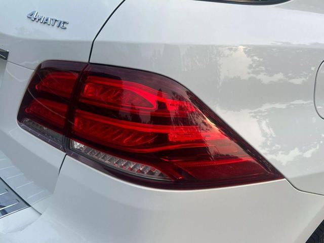 Photo of 2018 White Mercedes-Benz GLE 350