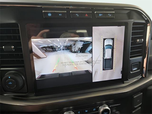 Photo of 2024 Agate Black Metallic Ford F-250