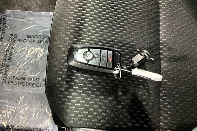 Photo of 2024 Iconic Silver Metallic Ford Escape